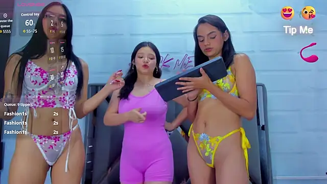 Show de Trioof_Queens na webcam