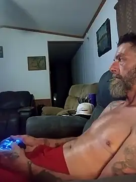 longerFellow Show in webcam