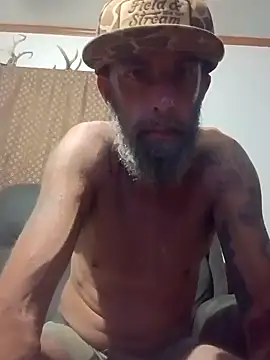 longerFellow Show in webcam
