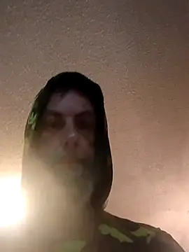 longerFellow Show in webcam