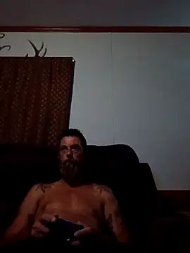 longerFellow Show in webcam