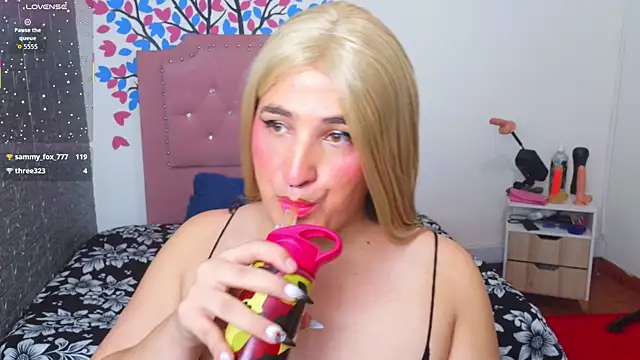 roxxy_pink_ Webcamshow