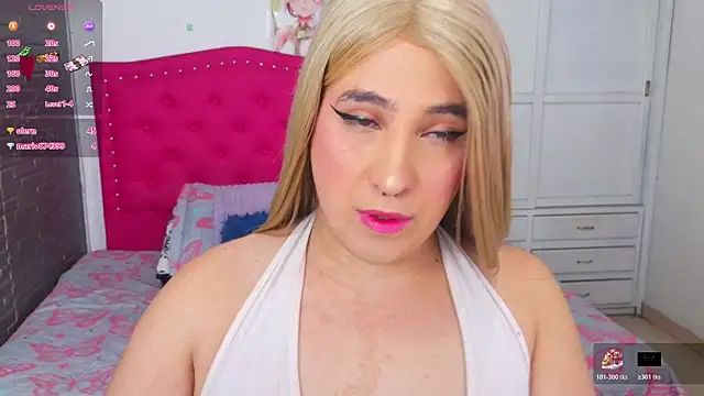 Pokazy przed kamerką – roxxy_pink_