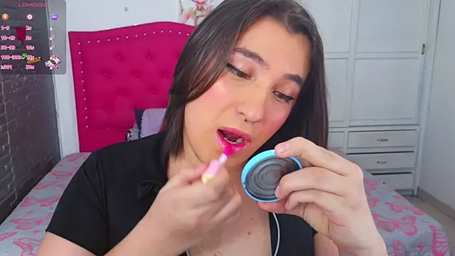 roxxy_pink_'s Webcam Show