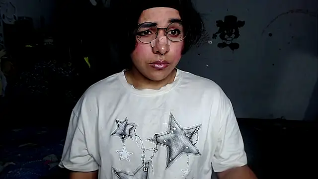 Tiff_-Styles Webcam Show