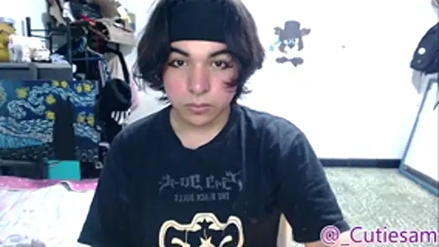 Cutie_Sam Show Webcam