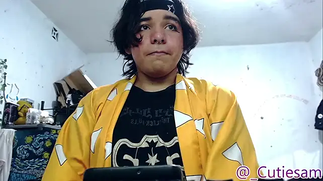 הופעת וובקאם של Cutie_Sam