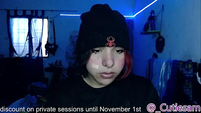 Cutie_Sam Show Webcam