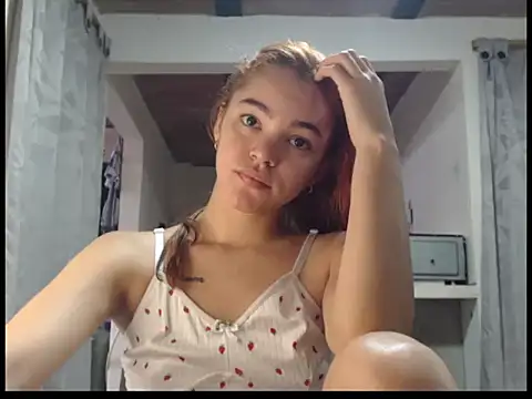Show de estrella-cutte na webcam