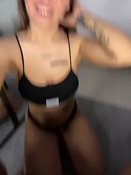 -Kylie Webcam Show