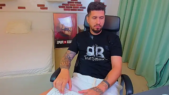 Вебкам-шоу LoganStroud