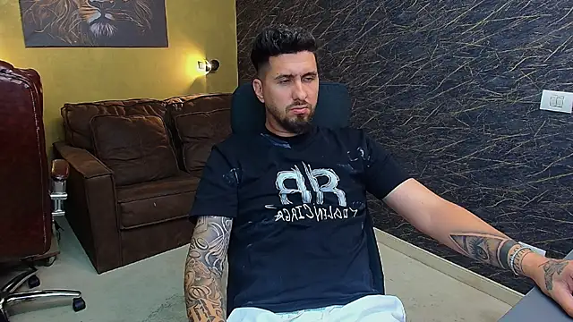LoganStroud Webcamshow