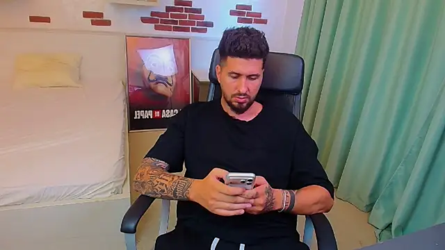 LoganStroud Webcam show