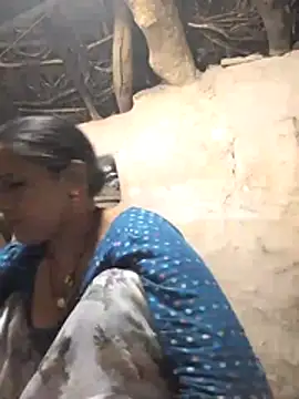 Hot_shirin Webbikameraesitys