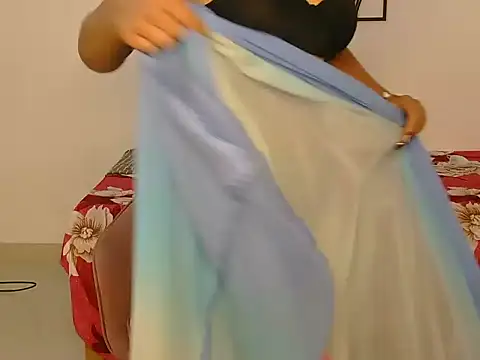 Ruchi-19 在線直播表演