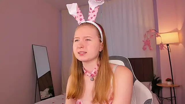 Chat +18 de LiliTiny ao vivo