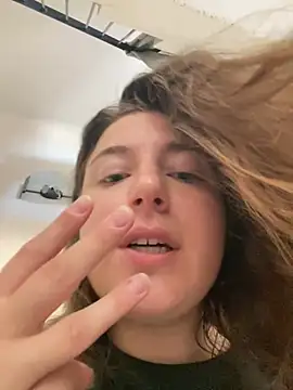 kate_nicepops333221 – webcam-show