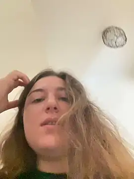 הופעת וובקאם של kate_nicepops333221