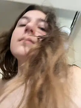Webkamerová show kate_nicepops333221