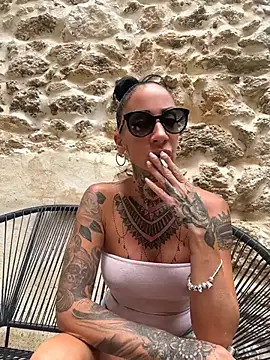Show de webcam de inked_up_jade