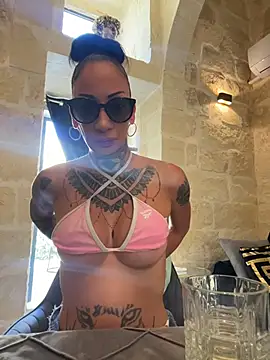 inked_up_jade webcam show