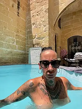inked_up_jade's Webcam Show