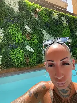 inked_up_jade's Webcam Show