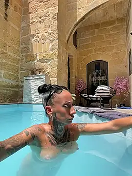 inked_up_jade Webcam show