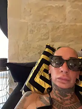 inked_up_jade – webcam-show