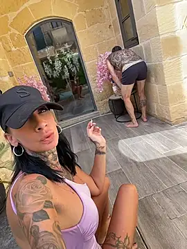 inked_up_jade webkamerás műsora