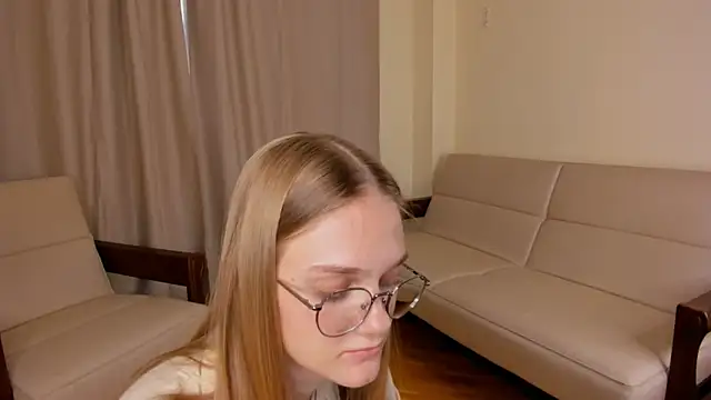 FemMantis – Live XXX-chat