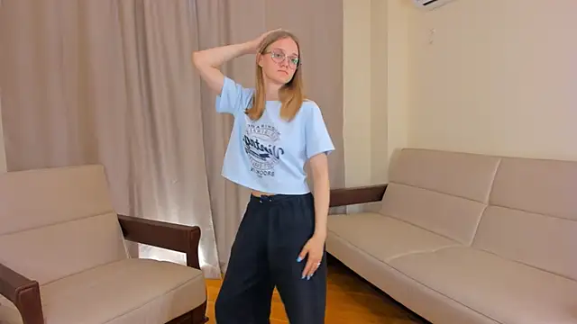 XXX chat uživo modela FemMantis