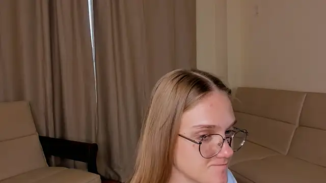 Chat +18 de FemMantis ao vivo