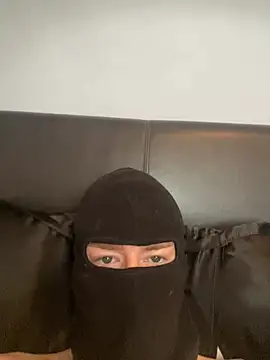 ukmaleluke Webcamshow