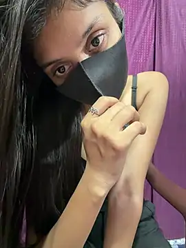 Your_amreen Adlı Modelin Canlı XXX Sohbeti