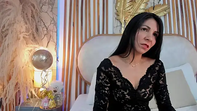 دردشة EliseBell الجنسية المباشرة