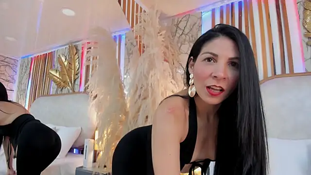 XXX chat uživo modela EliseBell