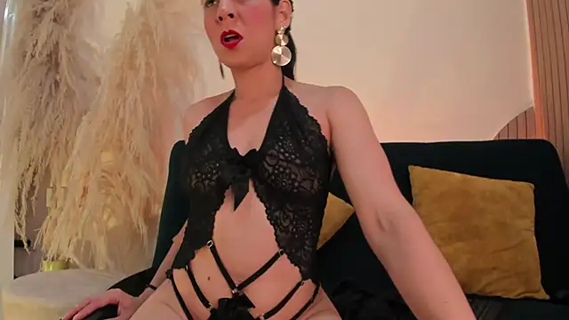 EliseBell Adlı Modelin Web Kamerası Şovu
