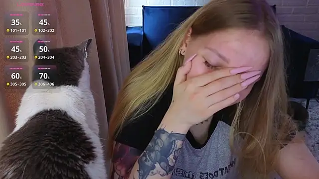 Kate__Walker 现场XXX聊天