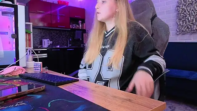 Kate__Walker's Live XXX Chat