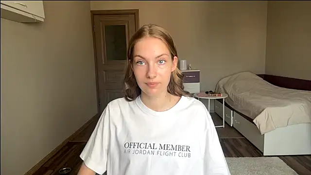 ElviaHoeffner webcam show