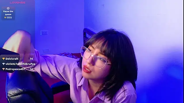 צ'אט XXX בשידור חי של Vesna10