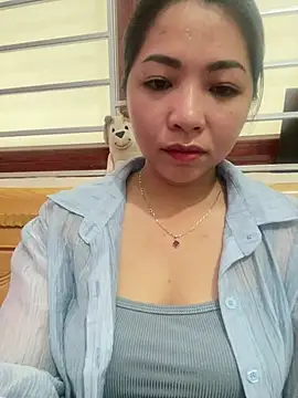 Phiea-nc94's Webcam Show