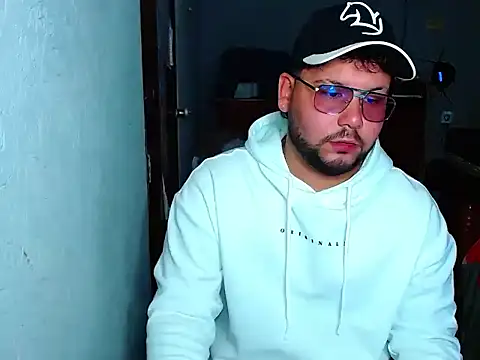 Johnny_Deep22n Webbikameraesitys