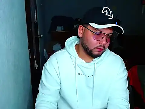 Johnny_Deep22n Webbikameraesitys