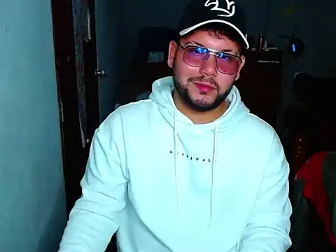 Johnny_Deep22 Шоу с уебкамера
