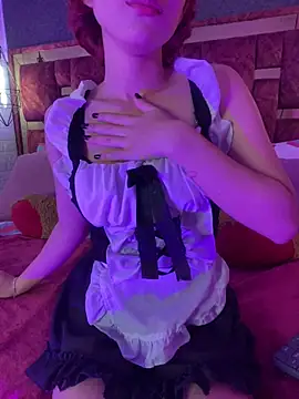 Scarlett_Squeritn Webbikameraesitys