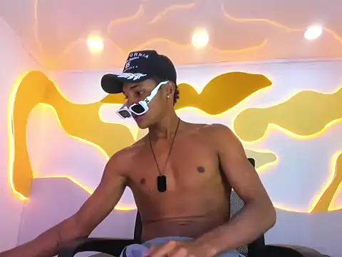 RafaelVander Webcamshow