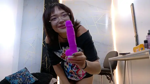 XXX chat uživo modela Nix_Siren