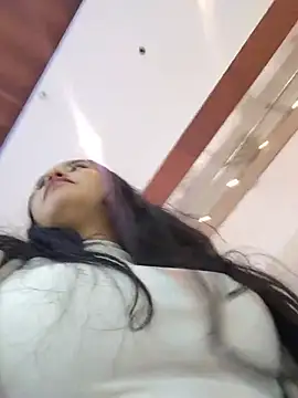 Chat +18 de _Venus_Rivers ao vivo